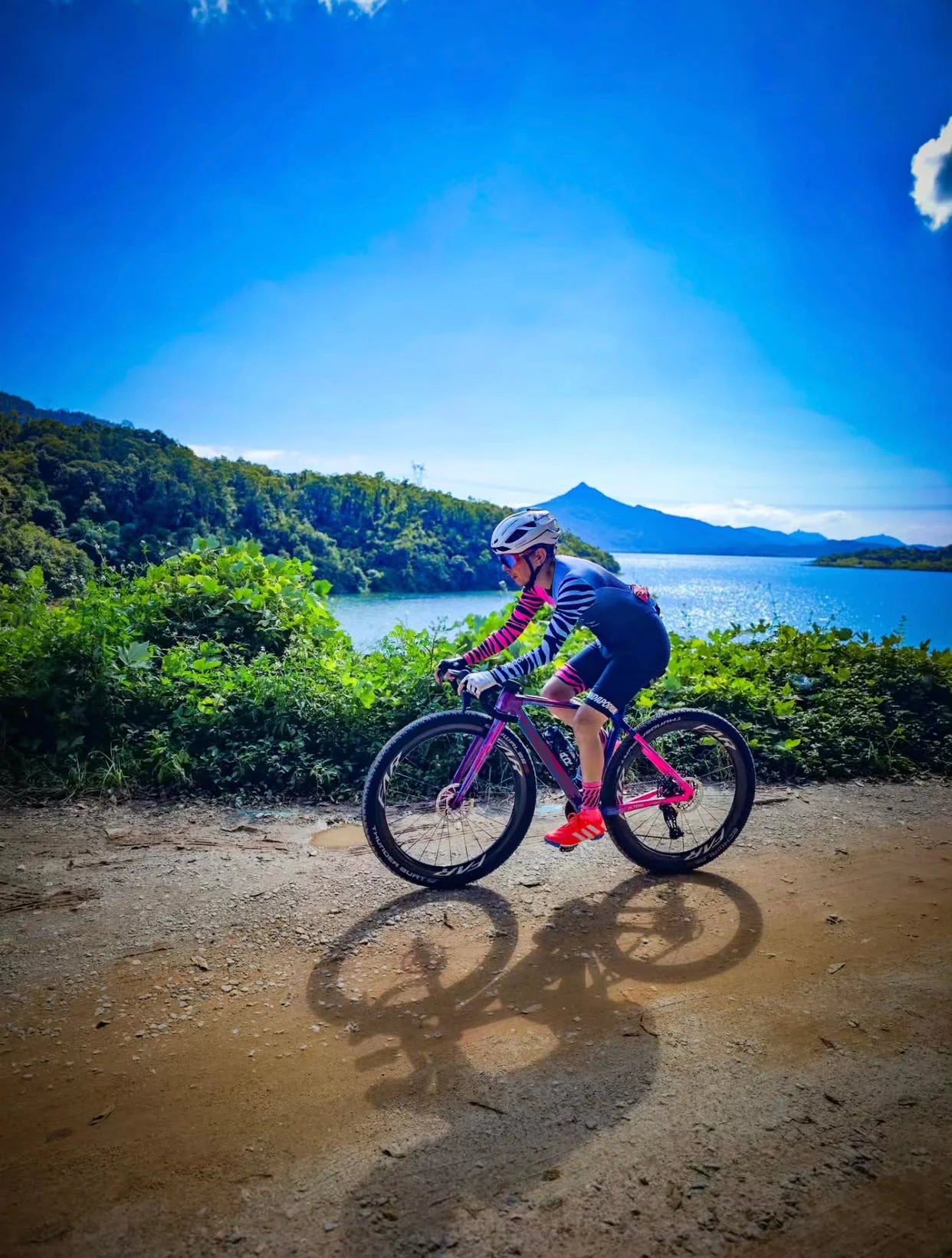Koła karbonowe Farsports Gravel X - szprychy polimerowe Berd